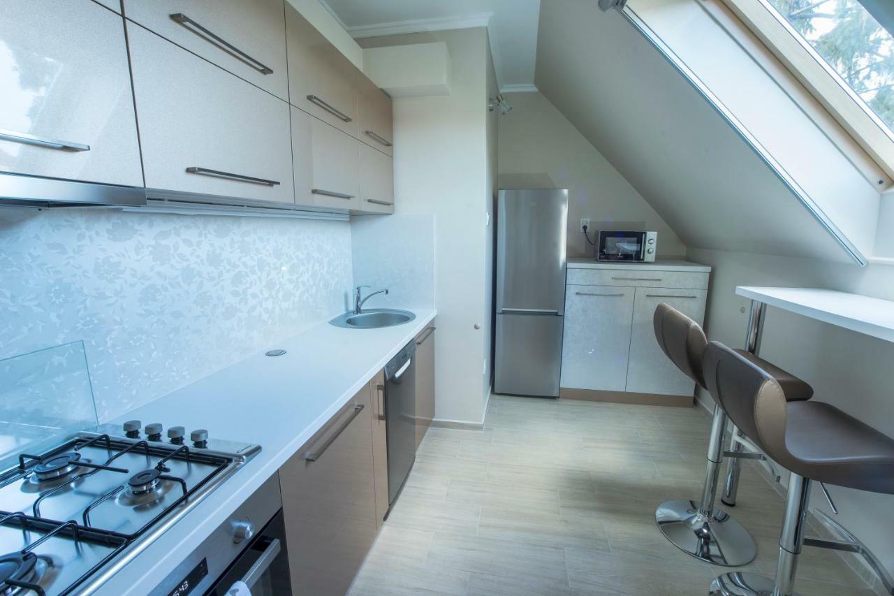 Glamour Apartman Apartment Eger Bagian luar foto